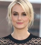 Taylor Schilling